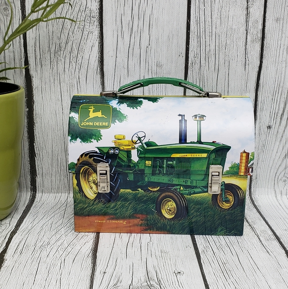 John Deere Tractor Metal Lunch Box with New Generation Tractor